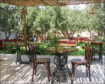 Second Bravo Art Café opened in the Ferghana Valley. This one in the city of Osh