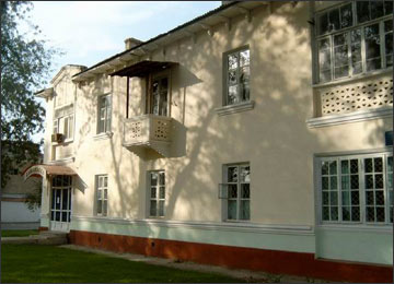 Дома в «гидролизном городке». Фото ИА Фергана.Ру, 2005