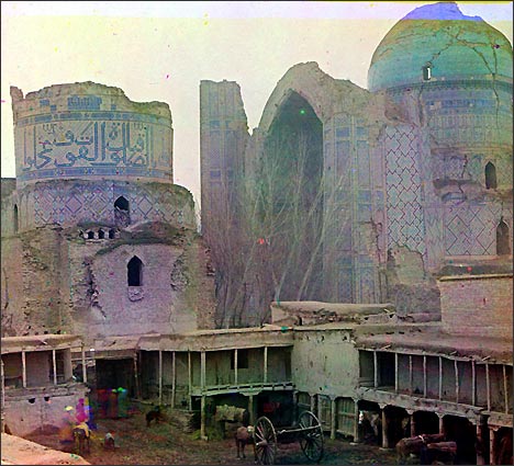 Мечеть Биби-Ханым. Фото С.М.Прокудина-Горского с сайта Самарканд в фотографиях