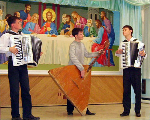 Учащиеся колледжа