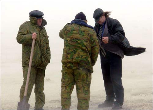 Пыльная буря на дне Арала