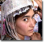 The bloody right of the first night. «The Burden of Virginity» documentary is filmed in Uzbekistan