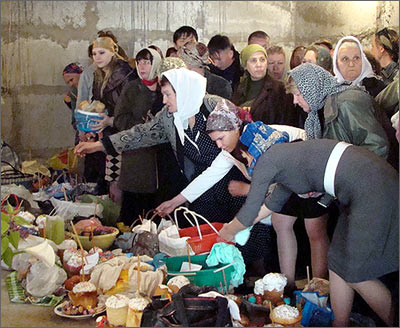 Пасхальная служба в Ургенче
