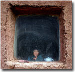 Art photo in Uzbekistan: Negative outweighs positive