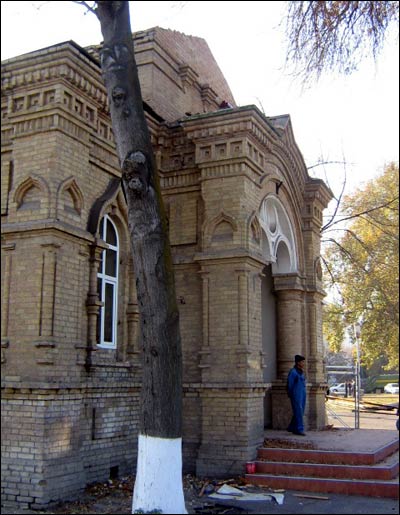 Храм, который сносят