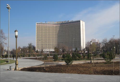 Ташкентский Сквер, 11 декабря 2009 года