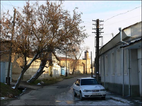 Живописные улочки жилого массива Алмазар будут снесены