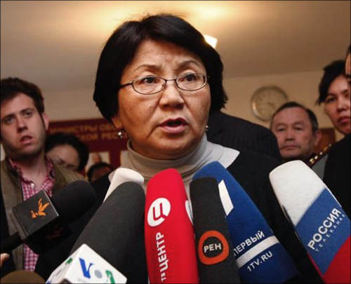 Роза Отунбаева
