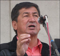 Kadyrzhan Batyrov: Kyrgyz authorities failed to train people to work and pay bills