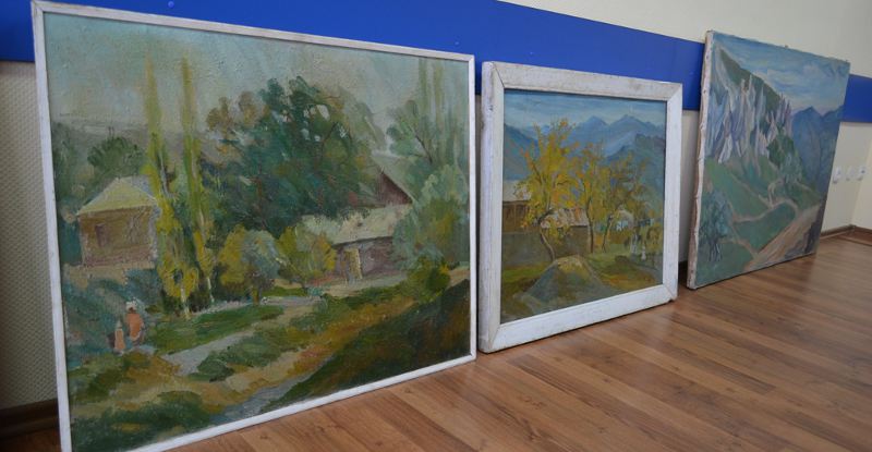 Картины Азимжана Аскарова
