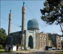 Traveling back into history: Bukharan Emirs establish and build the Grand Mosque of Saint Petersburg