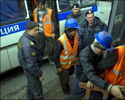 В России — несколько миллионов «нелегалов», больше всего — из Узбекистана