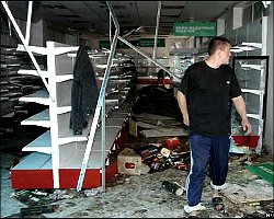 Кыргызстан: Герои и мародеры апрельской революции
