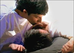 Uzbekistan: Anti-Gay Law Strikes Terror Into Gay People, but Enriches the Police (18+)