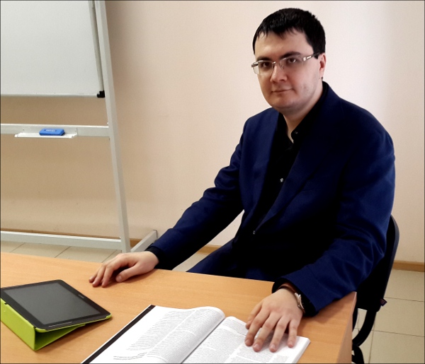 Марат Сафаров