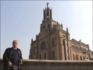 Видеолекторий «Ферганы.Ру»: История создания и возрождения ташкентского католического собора