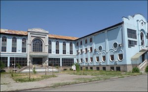 Кыргызстан: Взять чужое, или Куда уходит имущество Кадыржана Батырова
