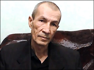 «Сначала - на могилы жены и дочки». Журналист Дильмурод Сайид - о том, что ломает человека в тюрьме