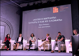 На выставке Ван Гога кто главный экспонат? Как российские музеи и мигранты могут помочь друг другу