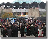 Базар в Узбекистане - трибуна общественной активности и источник волнующих слухов